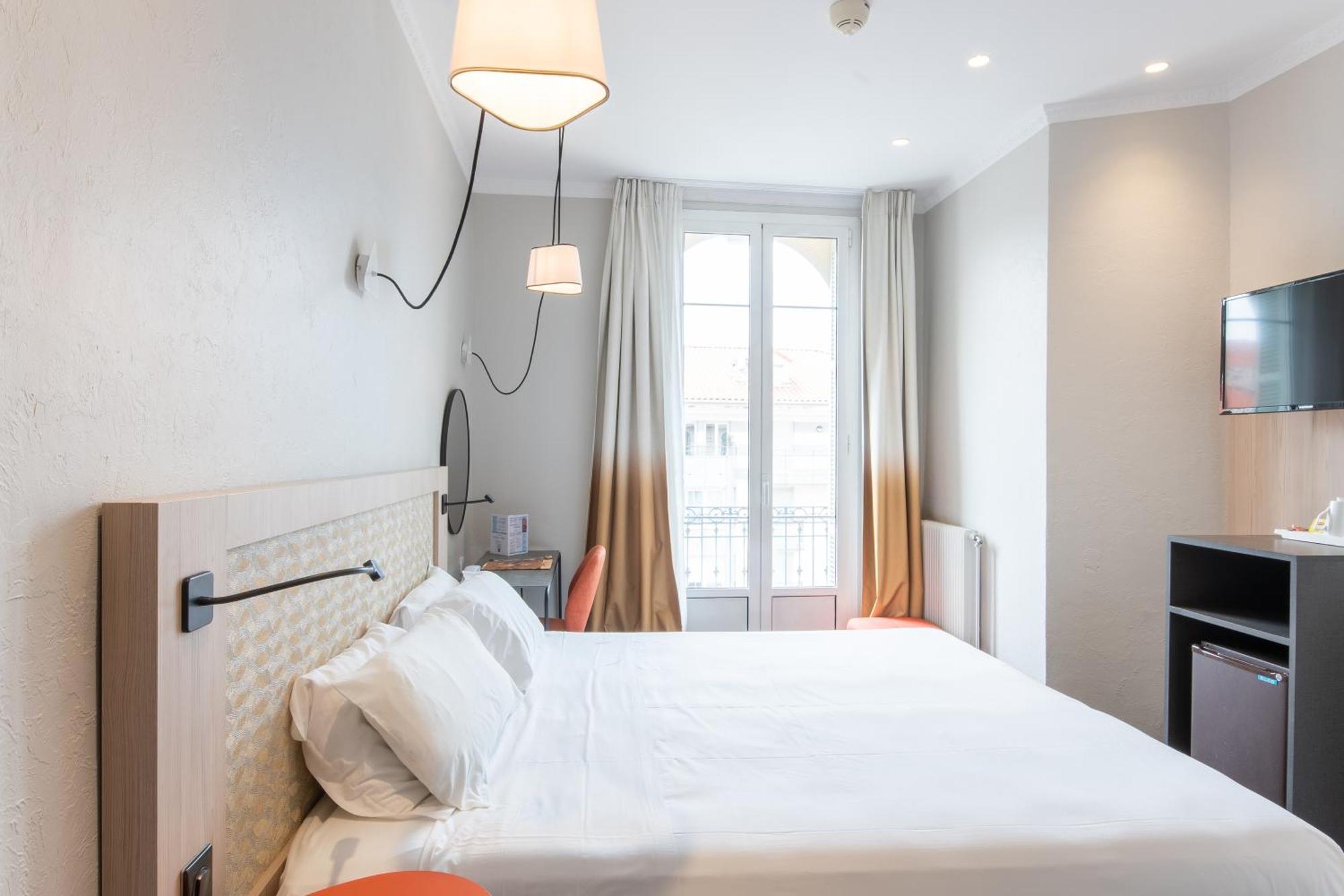 Vendome Hotel 3*